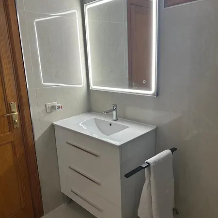 Apartament Garten Renovat, Aproape De Plaja Del Bobo Apartamento