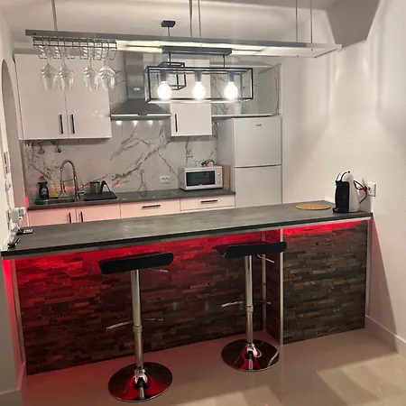 Apartament Garten Renovat, Aproape De Plaja Del Bobo *